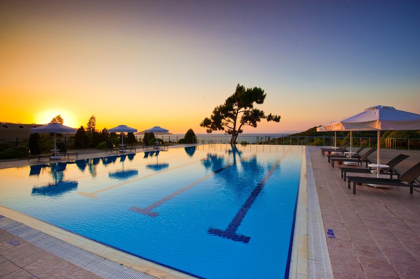 Hilton Bodrum Turkbuku Resort & Spa Golturkbuku Exterior photo
